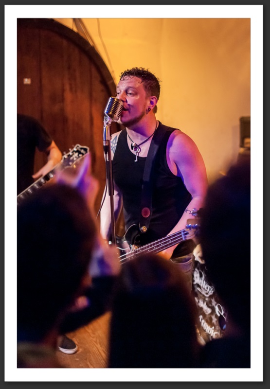 Atomic Shelters Bar King Concert Punk Rock