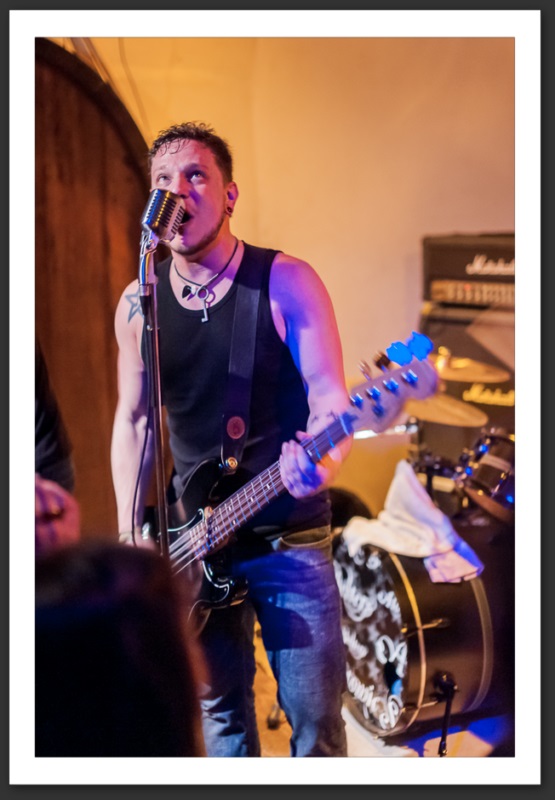 Atomic Shelters Bar King Concert Punk Rock