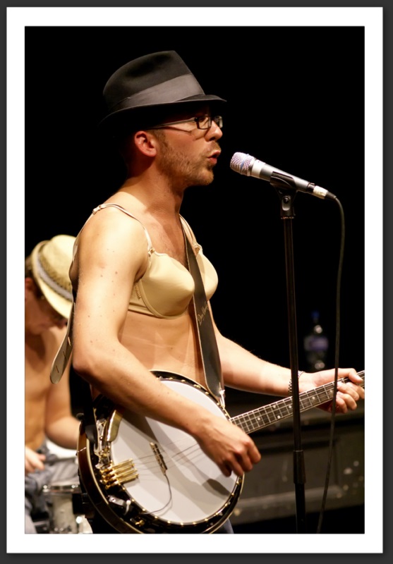 Les Petits Chanteurs à la Gueule de Bois Buskers