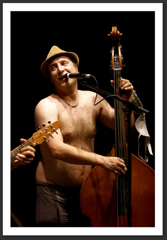 Les Petits Chanteurs à la Gueule de Bois Buskers