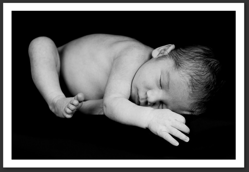Photo bébé nourisson enfant famille portrait