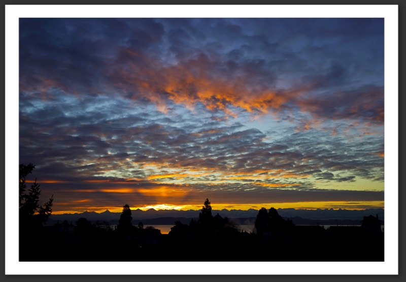 Lever de soleil Alpes lac de Neuchâtel